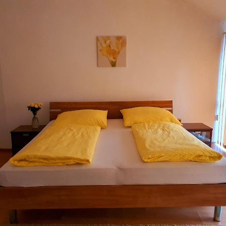 Apartmán U Slunečnice Husinetz Esterno foto